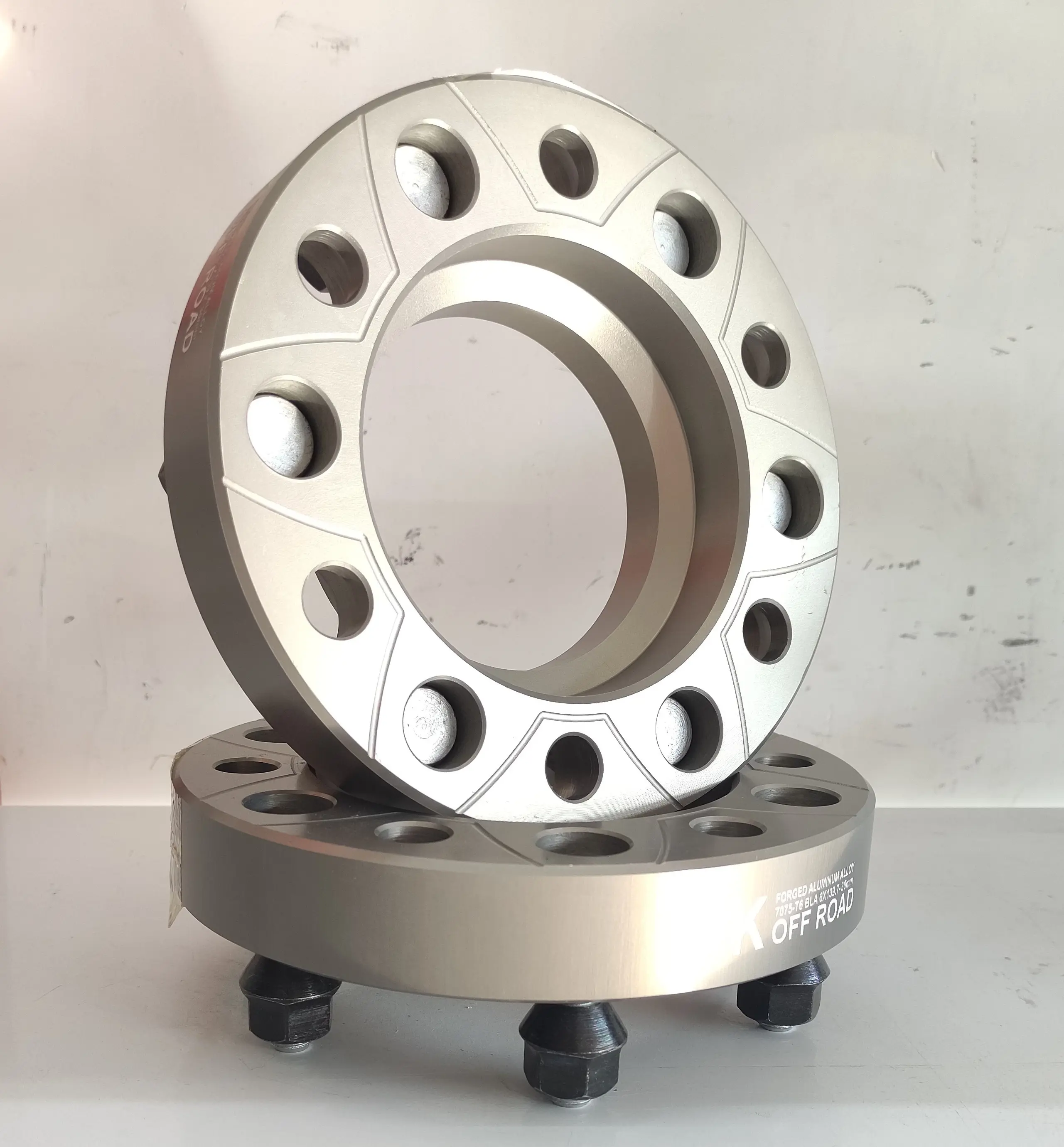 اسپیسر چرخ 3 سانت پرادو J120 برند DK