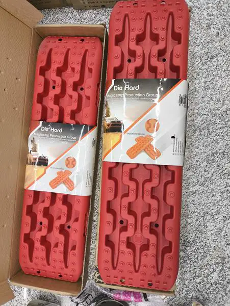 وافل‌بورد جان‌سخت برند مجیکمپ